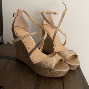 Badgley Mischka gold wedges